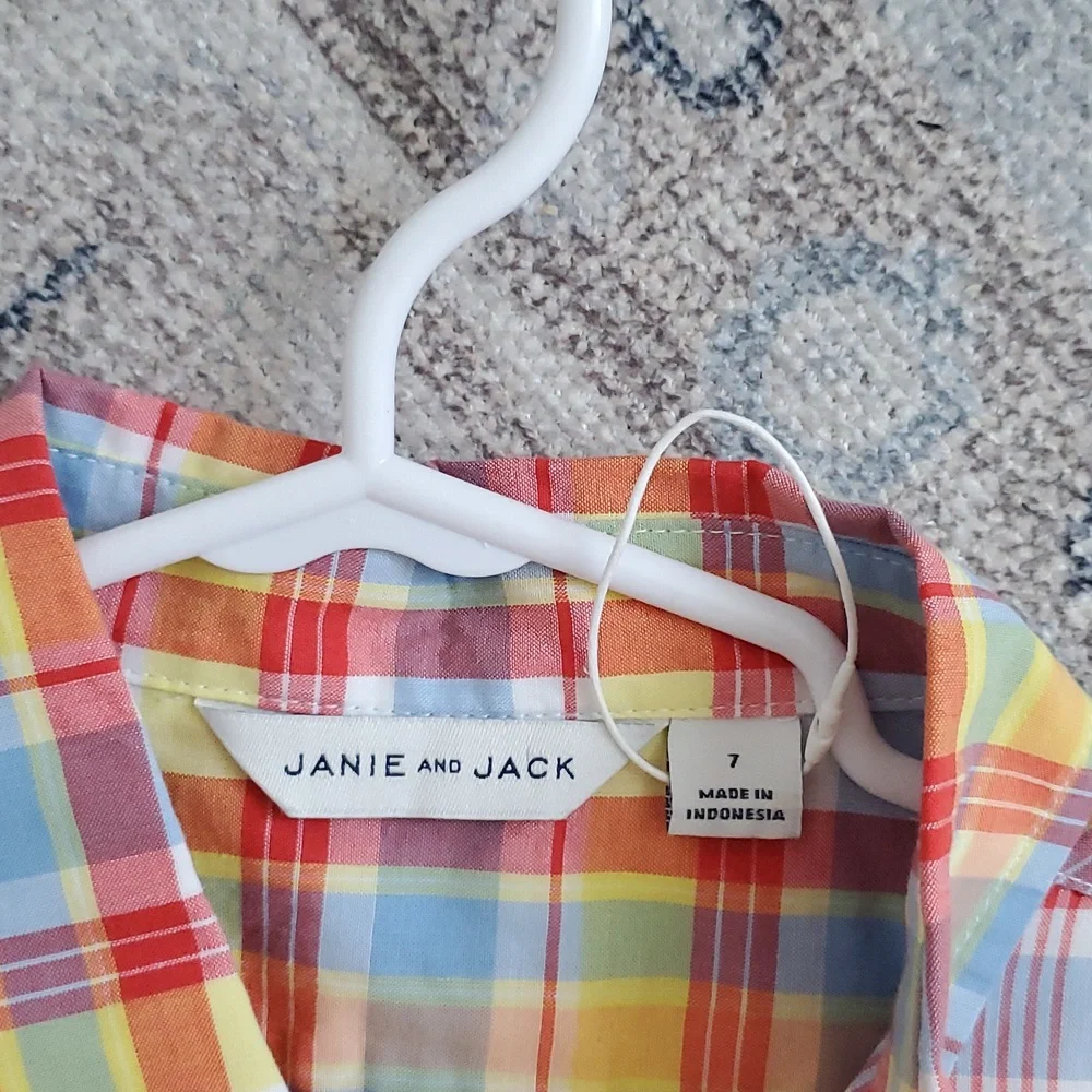 NWOT Janie and Jack Boys Plaid Short Sleeve Button Down Shirt Sz7